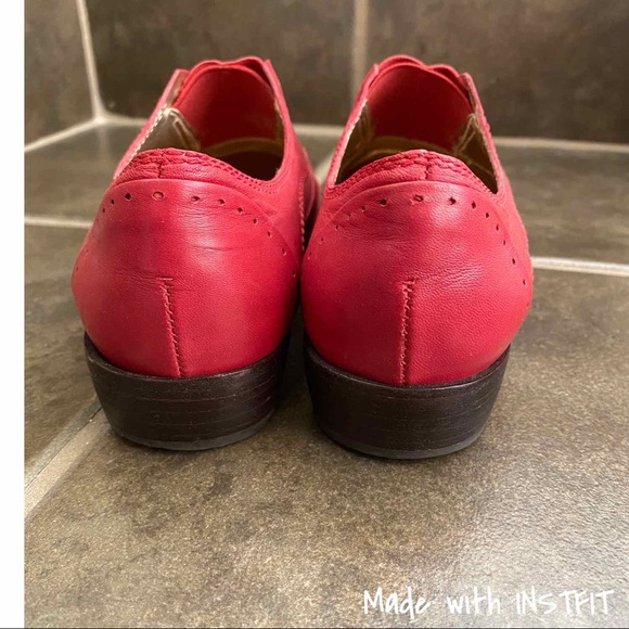 Pour La Victoire Red Leather Wing Tip Saddle Shoes - Picture 6 of 6